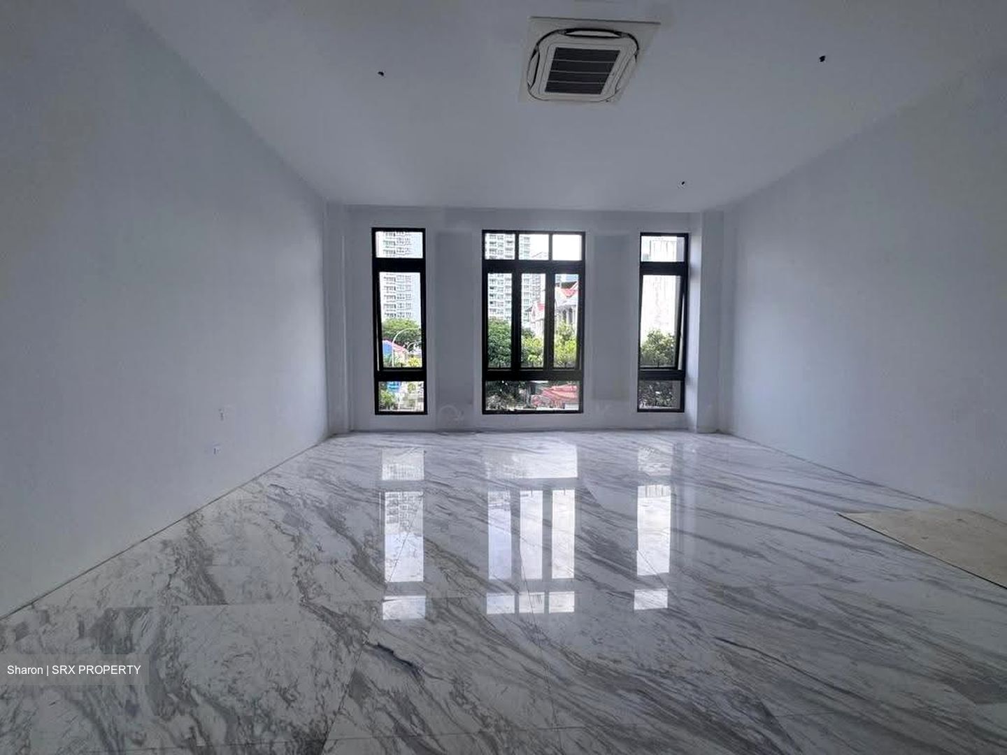 Starlight Road (D8), Terrace #630183721